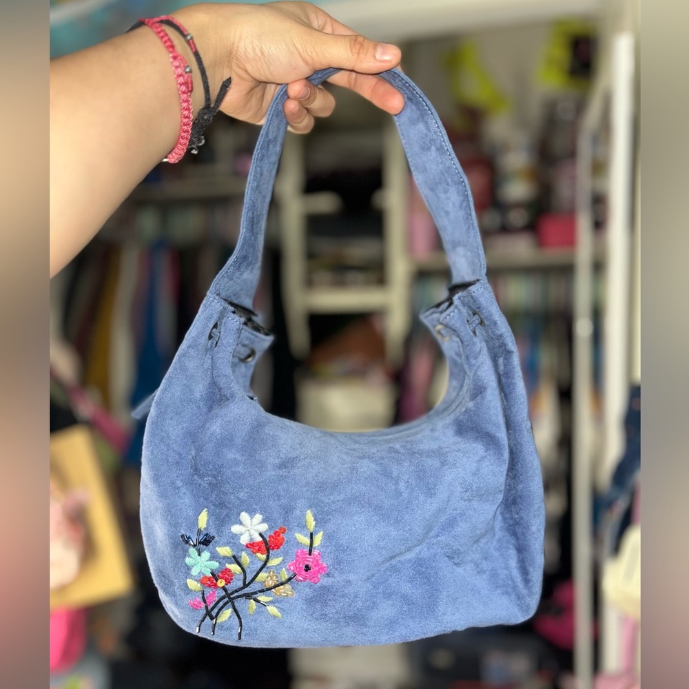 Forever By Fossil Y2K style Blue suede shoulder bag with embroidered floral